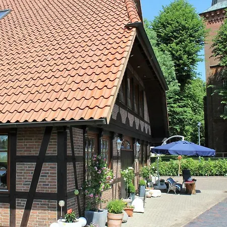 アパート Ferienwohnungen-deichgraf