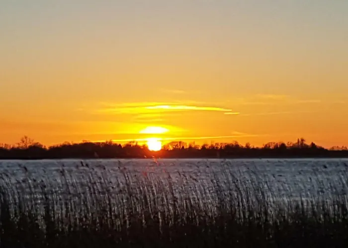 شقة Ferienwohnungen-deichgraf