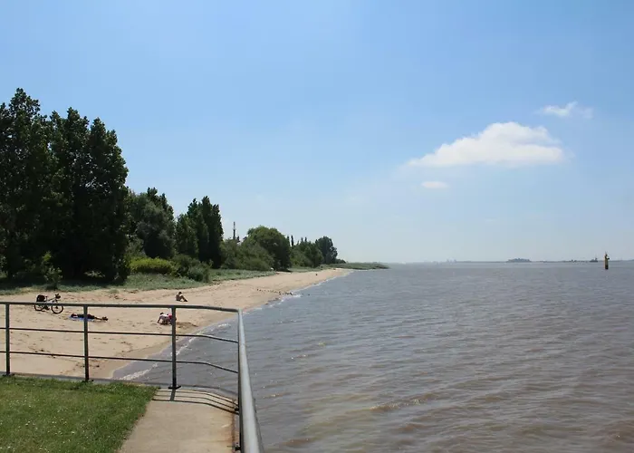 شقة Ferienwohnungen-deichgraf *